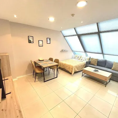 Leon - Cozy & Fully Equipped Flat In By Flat Manаger Varna